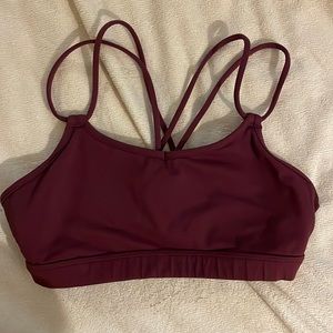 Lululemon sports bra